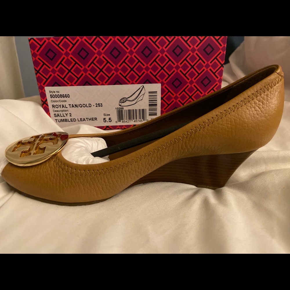 Brand new Tory Burch wedges